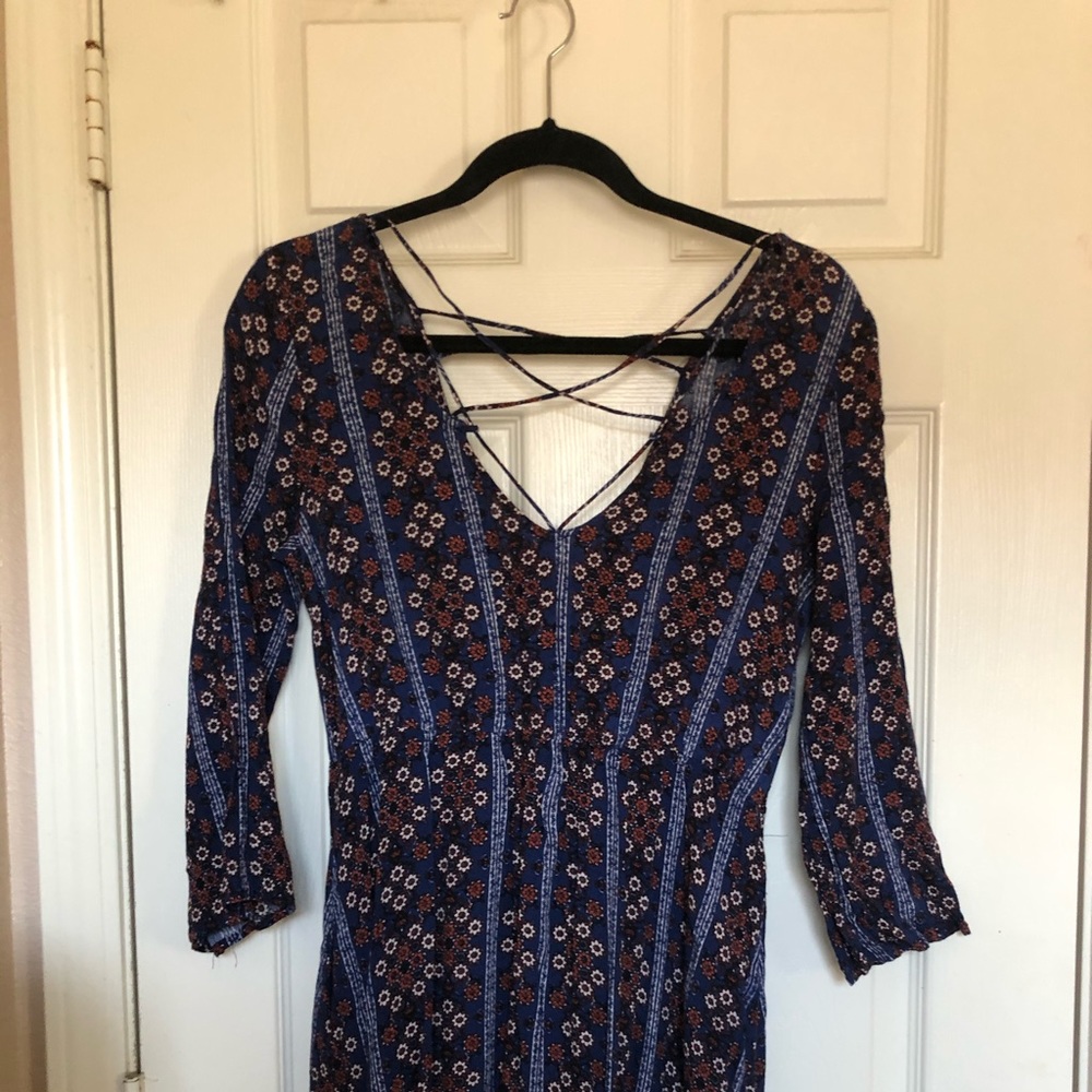 Women’s Forever 21 Blue Floral V Neck Mini Dress